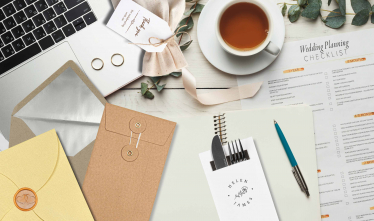 A stylish wedding: from invitations to goody bags
