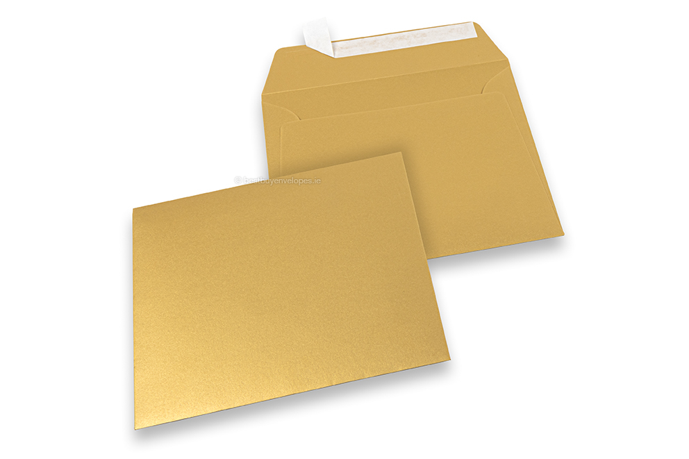 Gold metallic coloured paper envelopes - 160 x 160 mm  