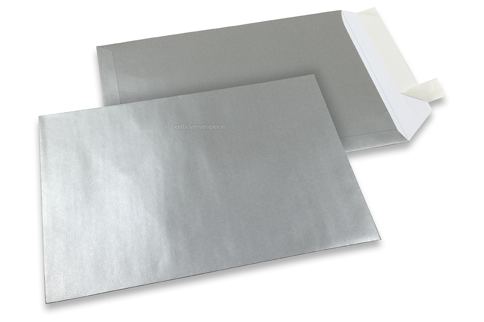 Silver coloured paper envelopes - 229 x 324 mm