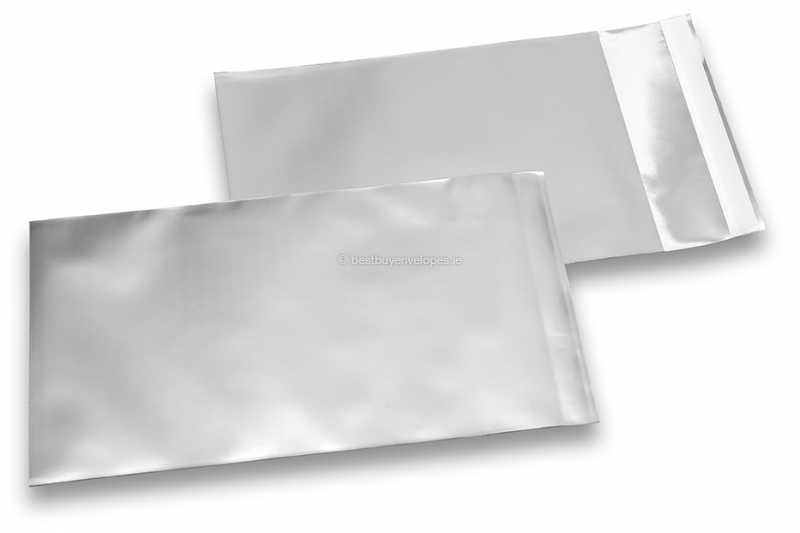 Silver coloured matt metallic foil envelopes - 114 x 162 mm