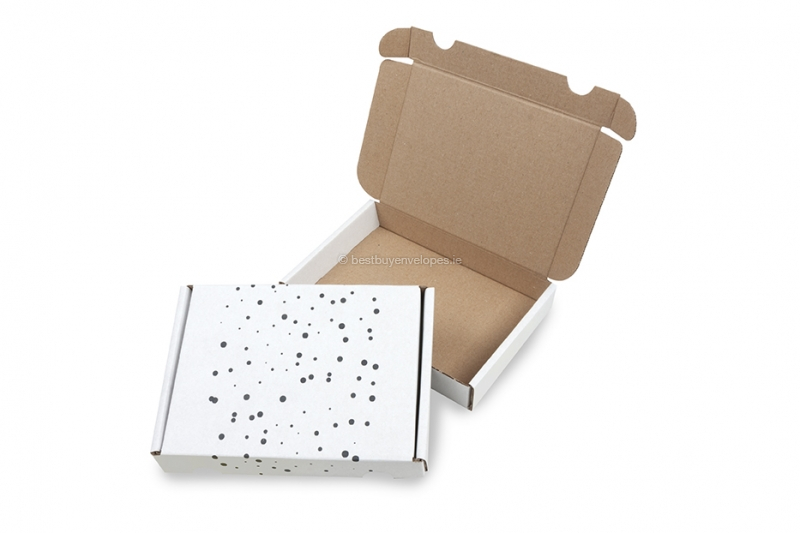 Printed shipping boxes - dots black