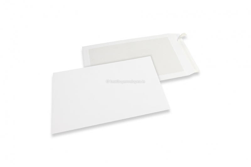 Board-backed envelopes - 262 x 371 mm, 120 gr white kraft front, 450 gr white duplex back, strip closure