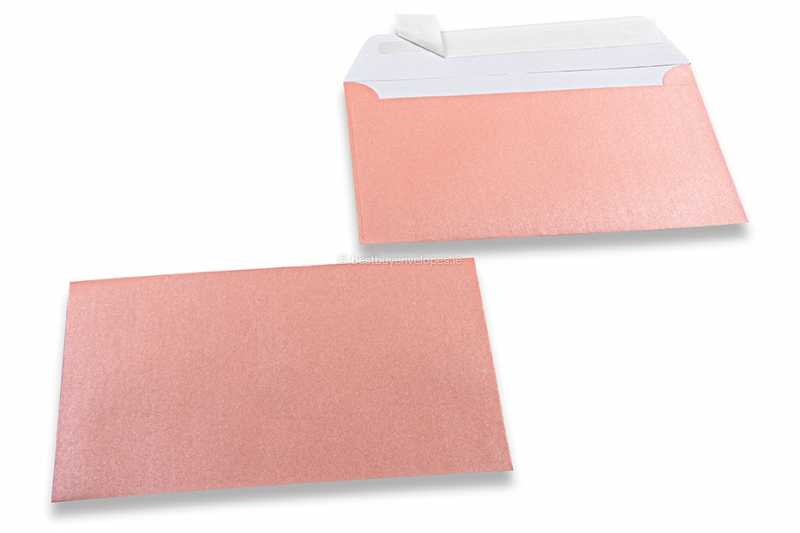 Baby pink coloured mother-of-pearl envelopes - 114 x 162 mm
