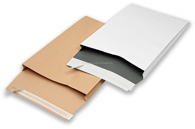 Gusset pocket V-bottomed envelopes